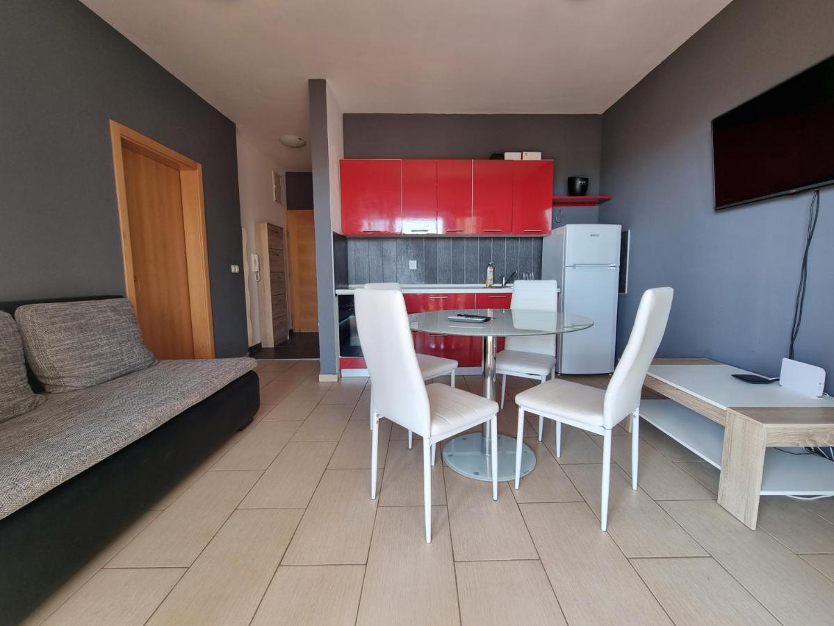 Apartment Wallot Novalja Εξωτερικό φωτογραφία
